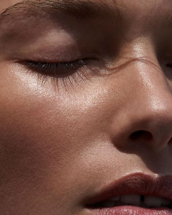 Dehydrated and dry skin